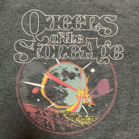 Queens Of The Stone Age Band Tee - Picture 2 of 2